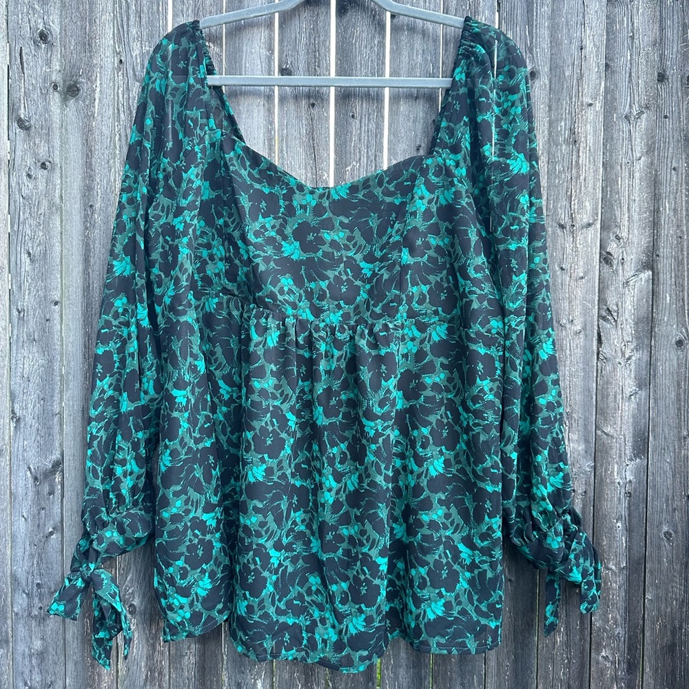 Isabel Maternity Floral Chiffon Long Sleeve Corsetry Top in Green/Black Size XXL
